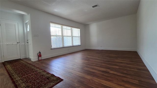 1245 Coral Ln, Hollywood, FL 33019