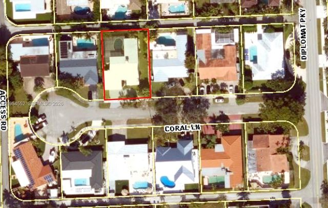 1245 Coral Ln, Hollywood, FL 33019