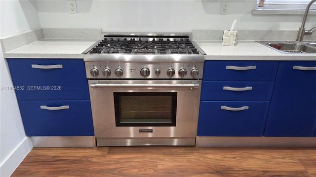 1245 Coral Ln, Hollywood, FL 33019