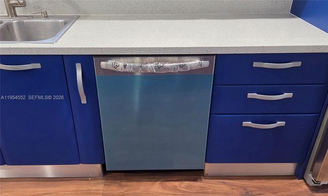 1245 Coral Ln, Hollywood, FL 33019