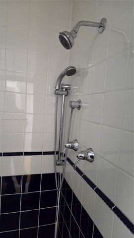 1245 Coral Ln, Hollywood, FL 33019