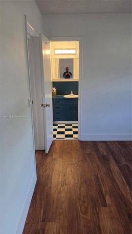 1245 Coral Ln, Hollywood, FL 33019