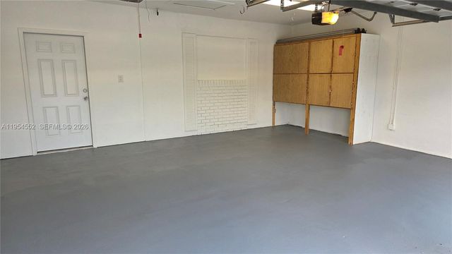 1245 Coral Ln, Hollywood, FL 33019