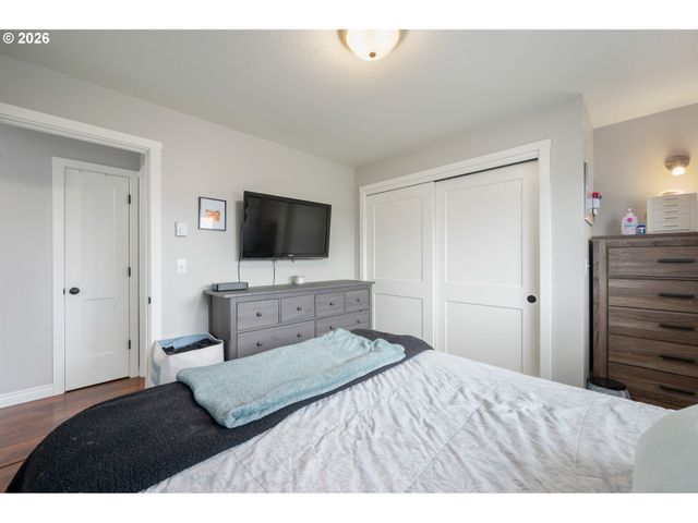 2463 MOORE St, Eugene, OR 97404