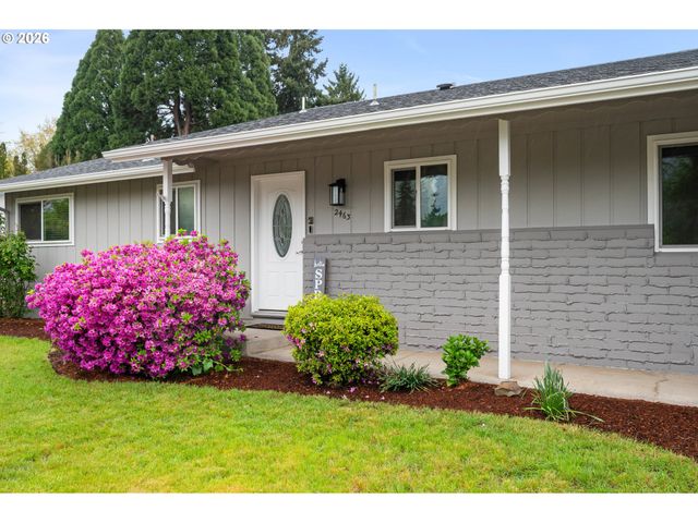 2463 MOORE St, Eugene, OR 97404