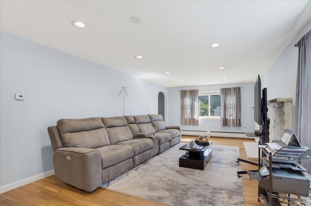 102 Westminster St, Boston, MA 02136