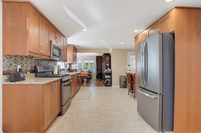 102 Westminster St, Boston, MA 02136
