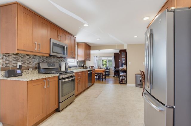 102 Westminster St, Boston, MA 02136