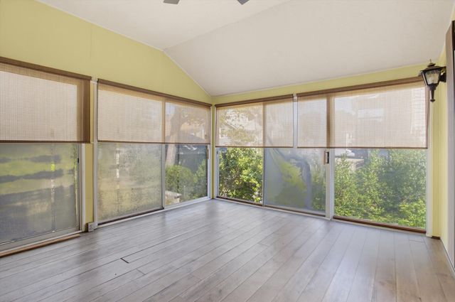 102 Westminster St, Boston, MA 02136