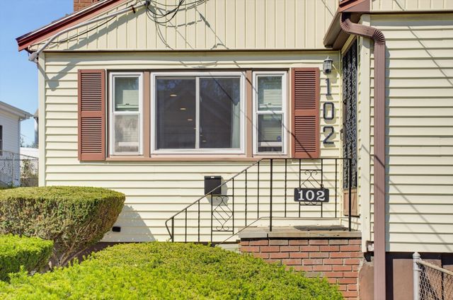 102 Westminster St, Boston, MA 02136