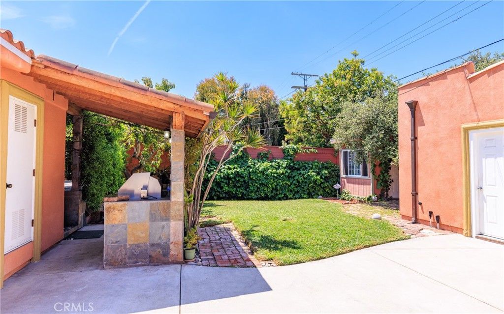 property-img