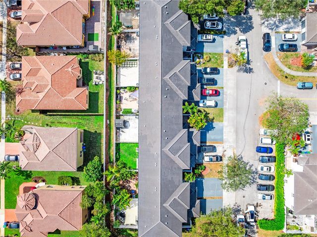 12858 SW 50th St, Miramar, FL 33027