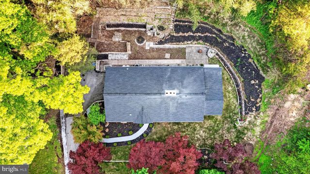 135 BRYN MAWR AVE, Newtown Square, PA 19073