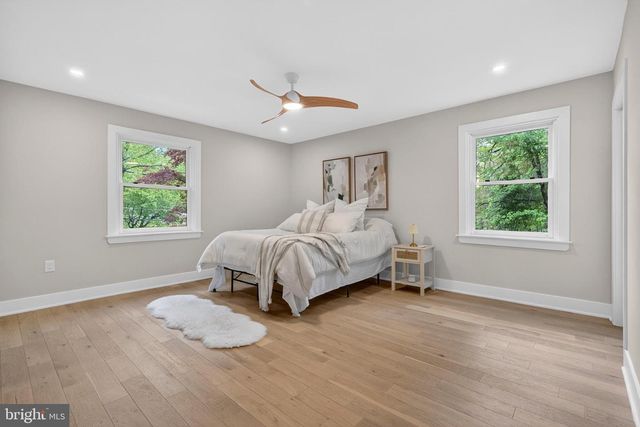 135 BRYN MAWR AVE, Newtown Square, PA 19073