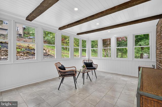135 BRYN MAWR AVE, Newtown Square, PA 19073