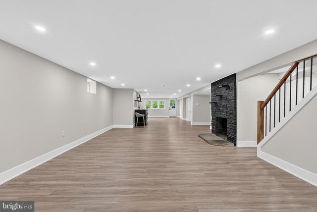 135 BRYN MAWR AVE, Newtown Square, PA 19073