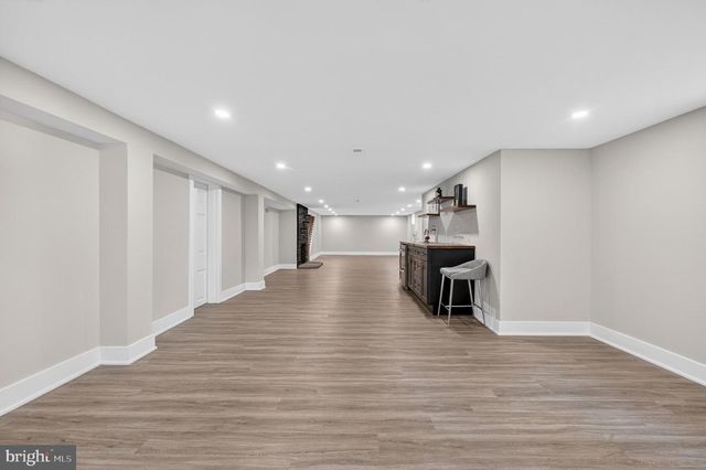135 BRYN MAWR AVE, Newtown Square, PA 19073