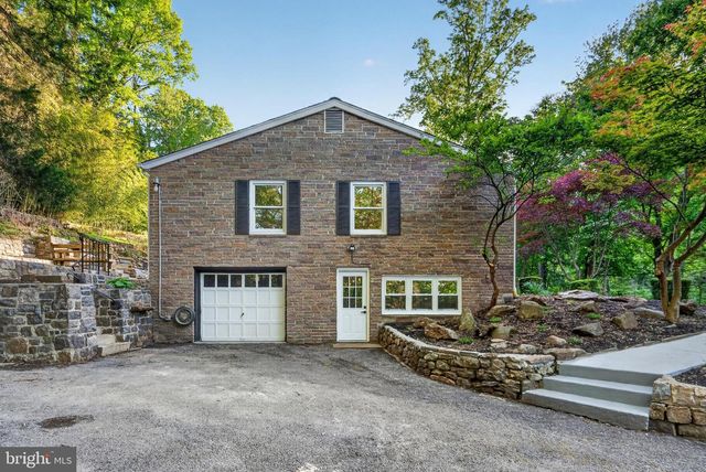 135 BRYN MAWR AVE, Newtown Square, PA 19073