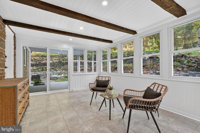 135 BRYN MAWR AVE, Newtown Square, PA 19073