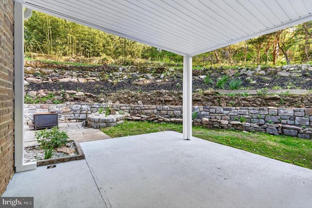 135 BRYN MAWR AVE, Newtown Square, PA 19073