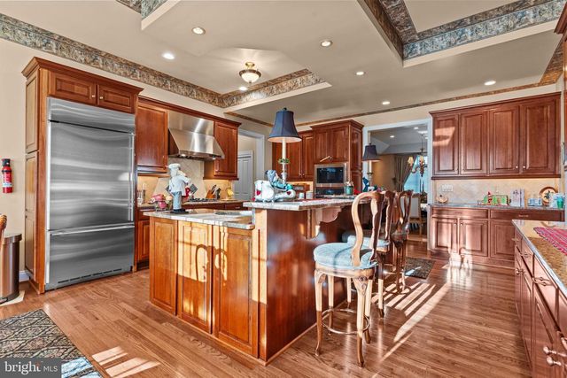 2175 JEFFERSON LN, Huntingdon Valley, PA 19006