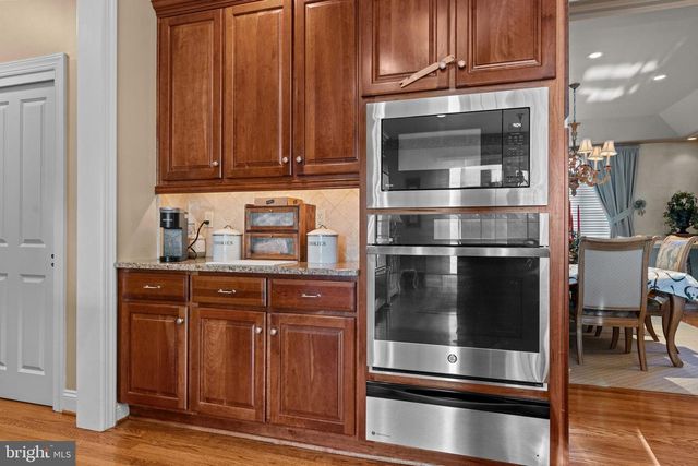 2175 JEFFERSON LN, Huntingdon Valley, PA 19006