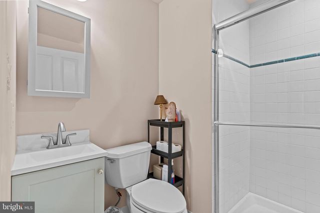 2175 JEFFERSON LN, Huntingdon Valley, PA 19006