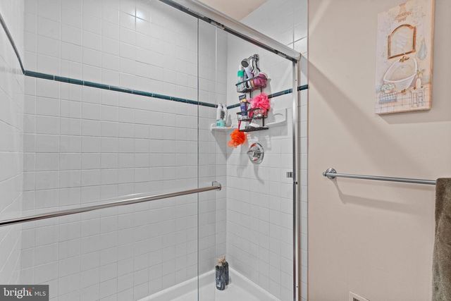 2175 JEFFERSON LN, Huntingdon Valley, PA 19006