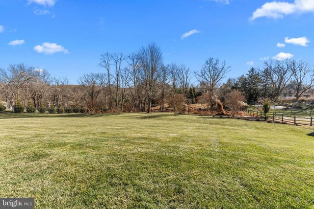 2175 JEFFERSON LN, Huntingdon Valley, PA 19006