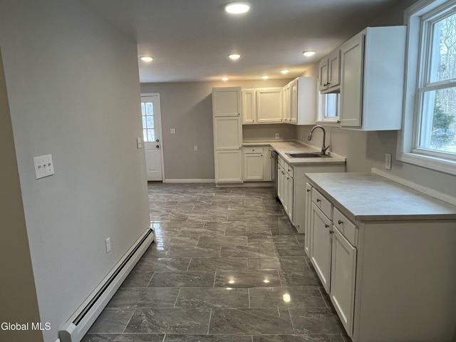 1341 Route 9W, Bethlehem, NY 12158