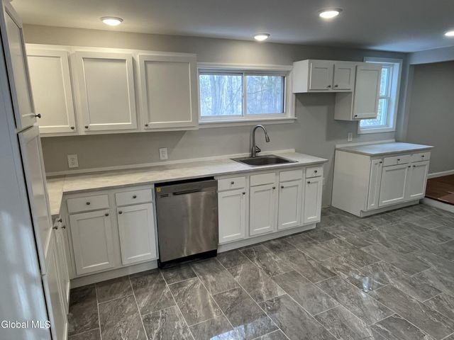 1341 Route 9W, Bethlehem, NY 12158