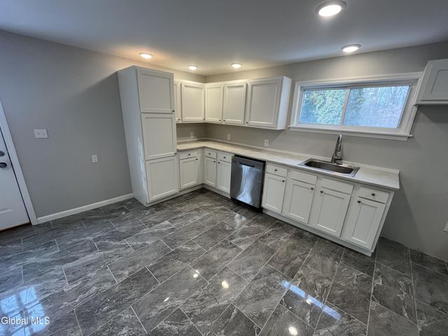 1341 Route 9W, Bethlehem, NY 12158