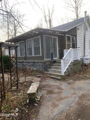 1341 Route 9W, Bethlehem, NY 12158