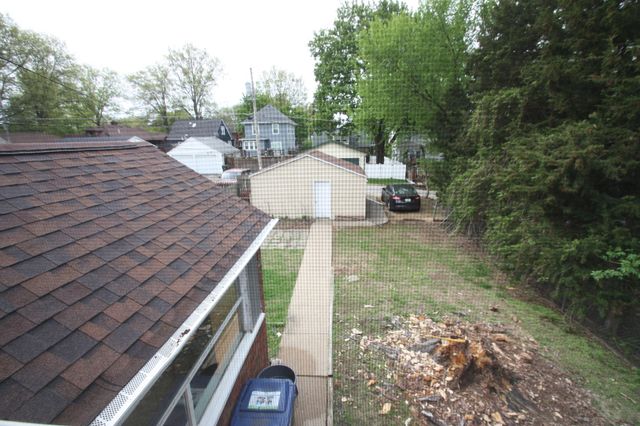 2519 E Locust Street, Davenport, IA 52803
