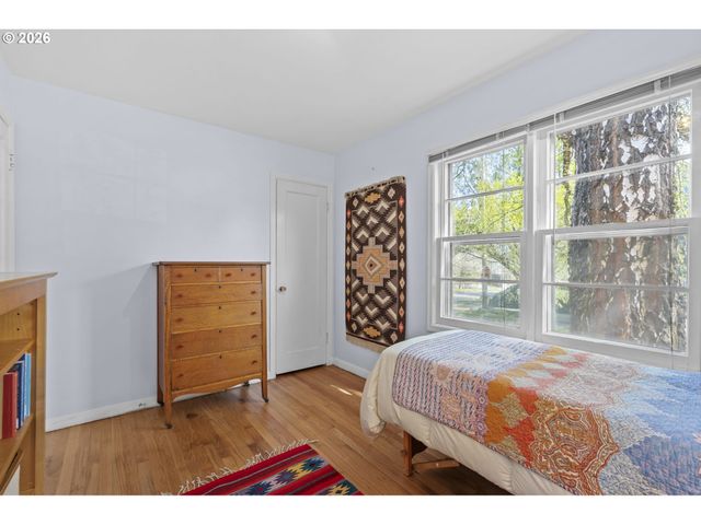 305 Se 75TH Ave, Portland, OR 97215