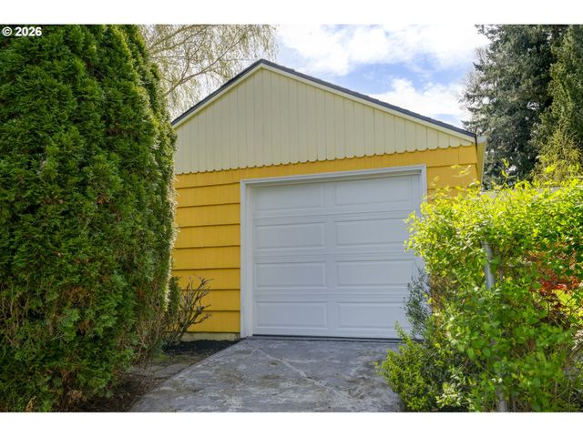 305 Se 75TH Ave, Portland, OR 97215