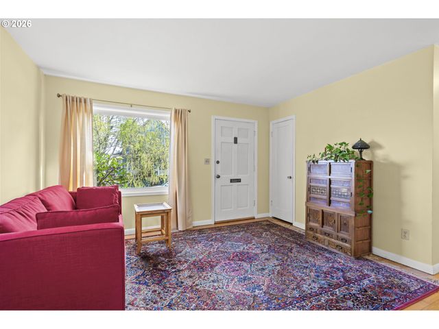 305 Se 75TH Ave, Portland, OR 97215