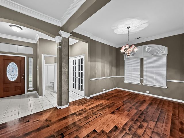 2025 Fair Oaks Circle, Corinth, TX 76210