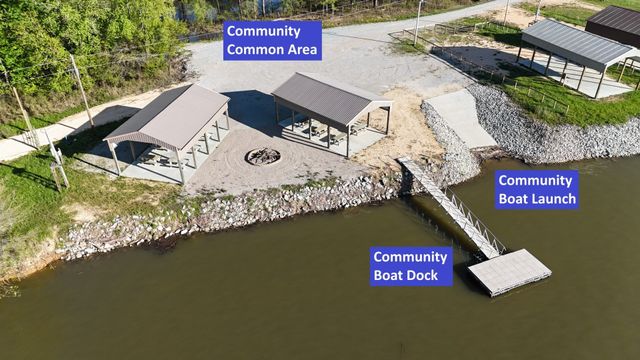 2623 Hardin Bottom River Rd, Clifton, TN 38425