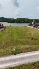 2623 Hardin Bottom River Rd, Clifton, TN 38425