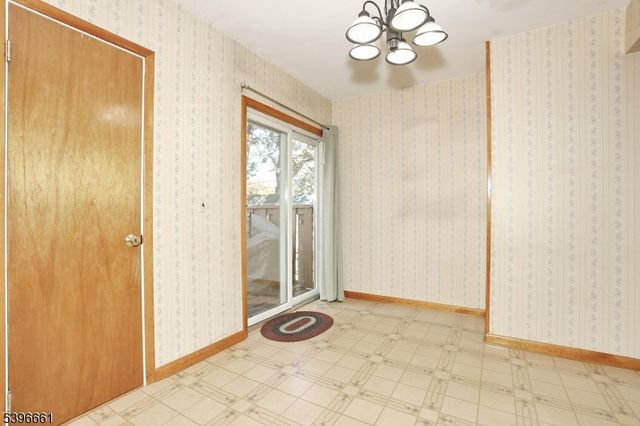 128 9Th Ave, Hawthorne Boro, NJ 07506