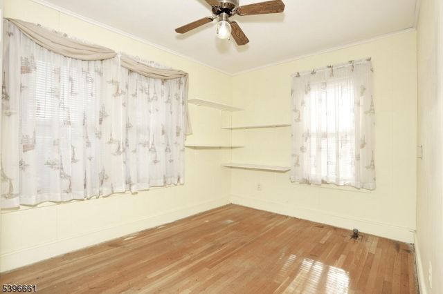 128 9Th Ave, Hawthorne Boro, NJ 07506