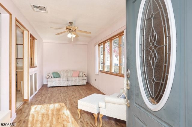 128 9Th Ave, Hawthorne Boro, NJ 07506