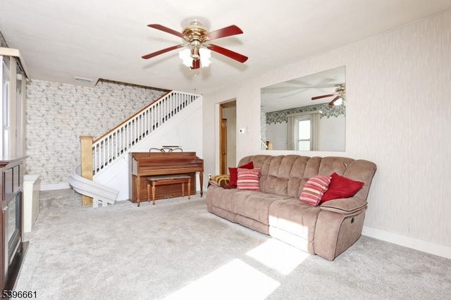 128 9Th Ave, Hawthorne Boro, NJ 07506