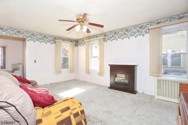 128 9Th Ave, Hawthorne Boro, NJ 07506