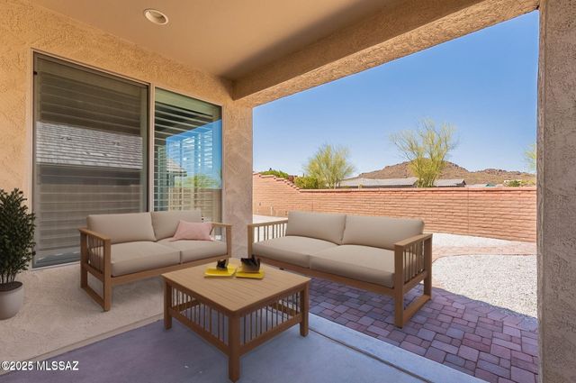 8338 W Spaulding Street, Tucson, AZ 85743