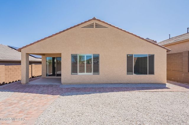 8338 W Spaulding Street, Tucson, AZ 85743