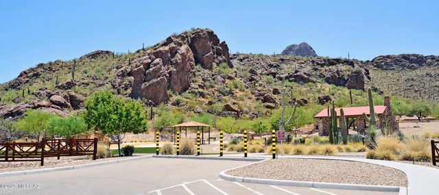 8338 W Spaulding Street, Tucson, AZ 85743