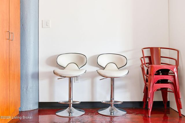 815 W Market St 708, Louisville, KY 40202