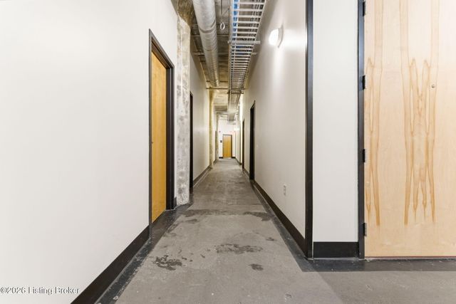 815 W Market St 708, Louisville, KY 40202